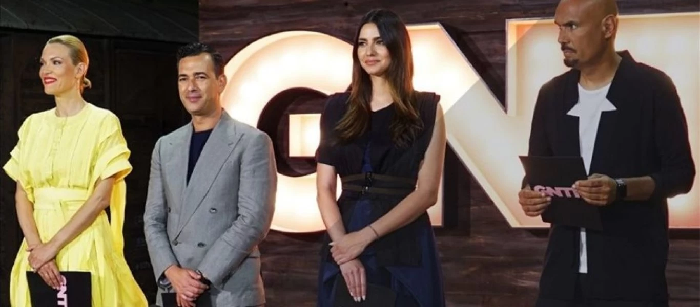 GNTM 2: Επίδοξο μοντέλο έβαλε τα κλάματα - Φοβόταν να φωτογραφηθεί με φίδι (βίντεο)